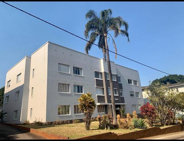 2 BEDROOM APARTMENT FOR SALE IN ESSENWOOD